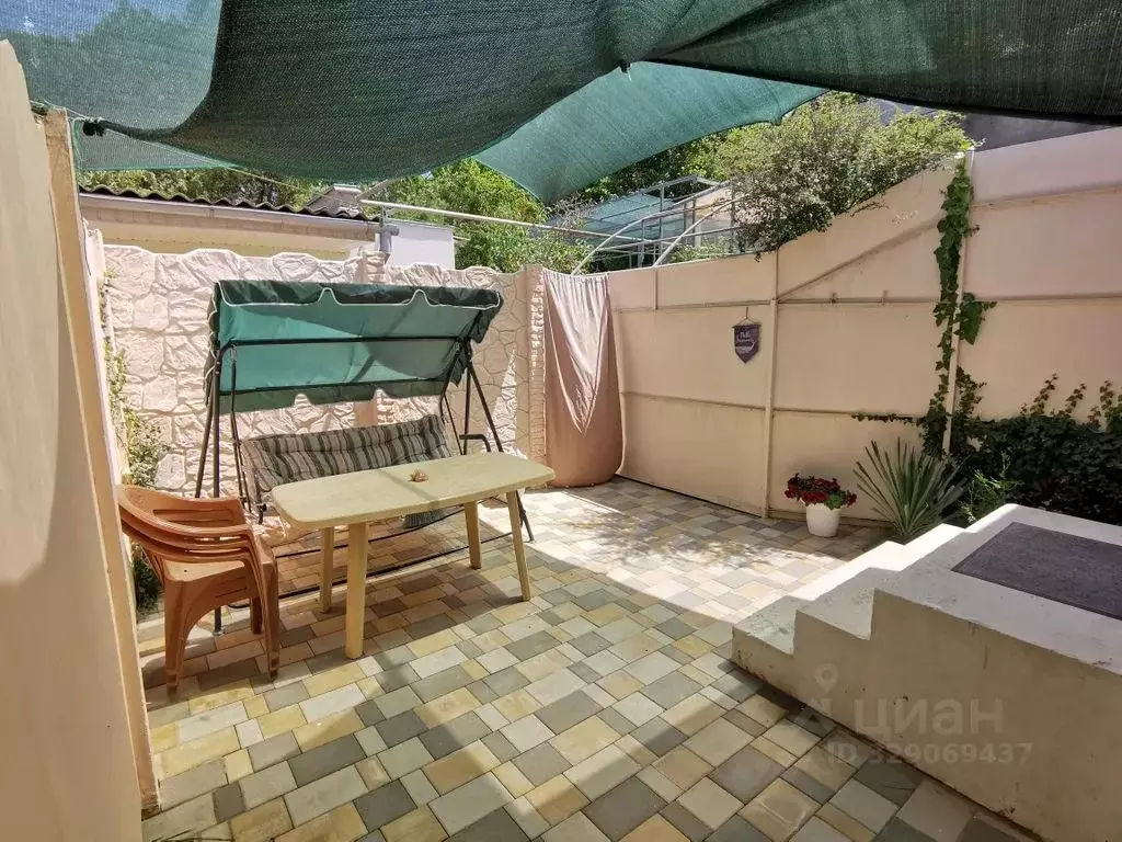 Дом в Крым, Евпатория ул. Гагарина, 26 (20 м) - Фото 1