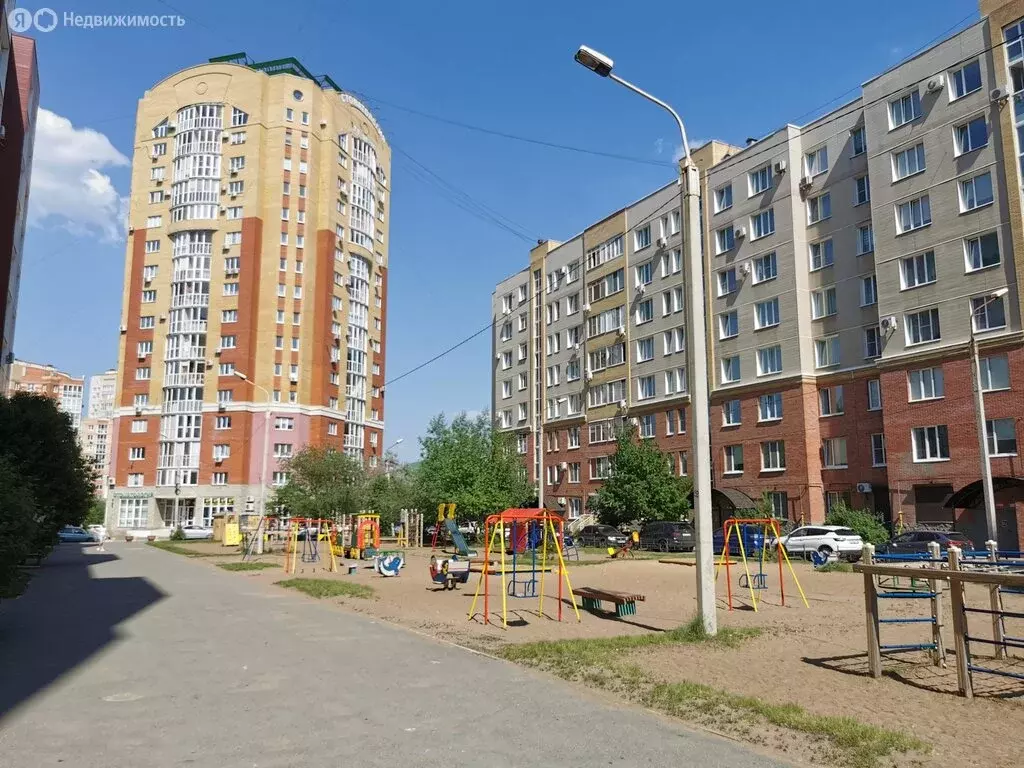 2-комнатная квартира: Омск, бульвар Архитекторов, 8к1 (61.2 м) - Фото 1