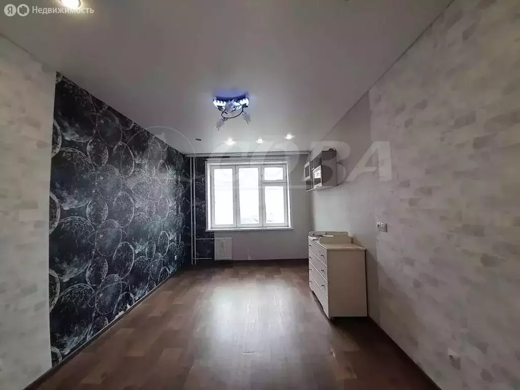 2-комнатная квартира: Тюмень, улица Александра Протозанова, 12к1 (53.5 ... - Фото 0