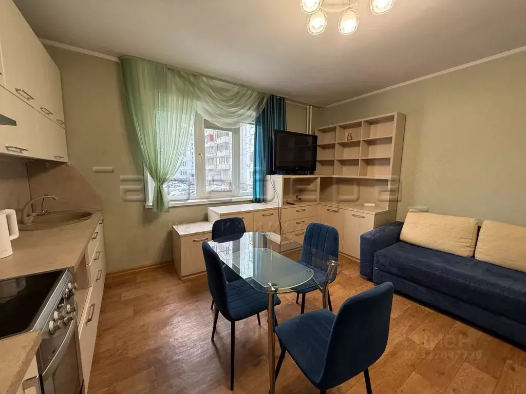 2-к кв. Красноярский край, Красноярск Свободный просп., 75б (54.5 м) - Фото 1