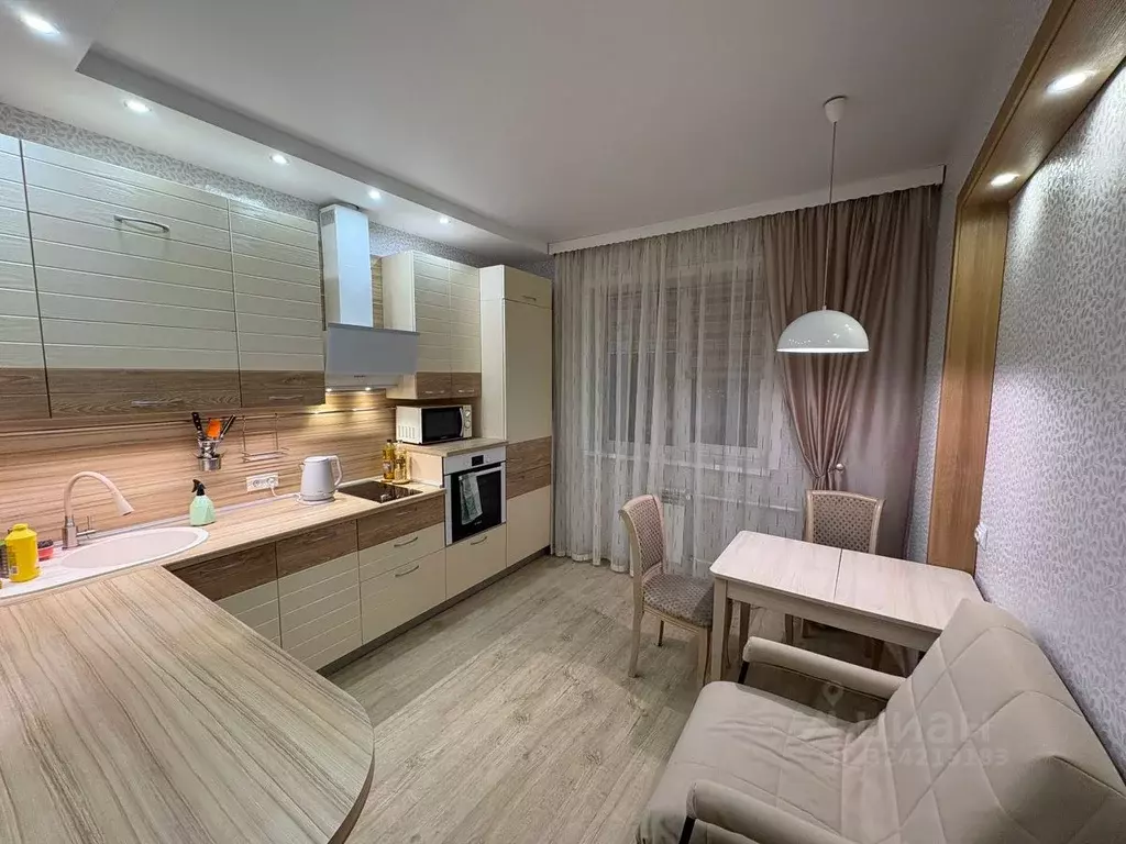 1-к кв. Иркутская область, Иркутск Крылатый мкр, 24/1 (40.0 м) - Фото 2