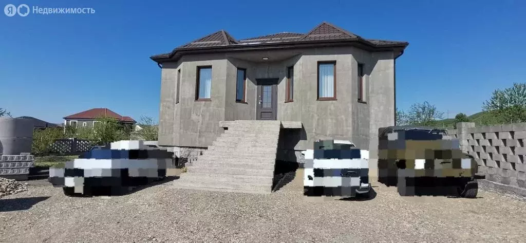 Дом в станица Ессентукская, Молодёжная улица (315 м) - Фото 0
