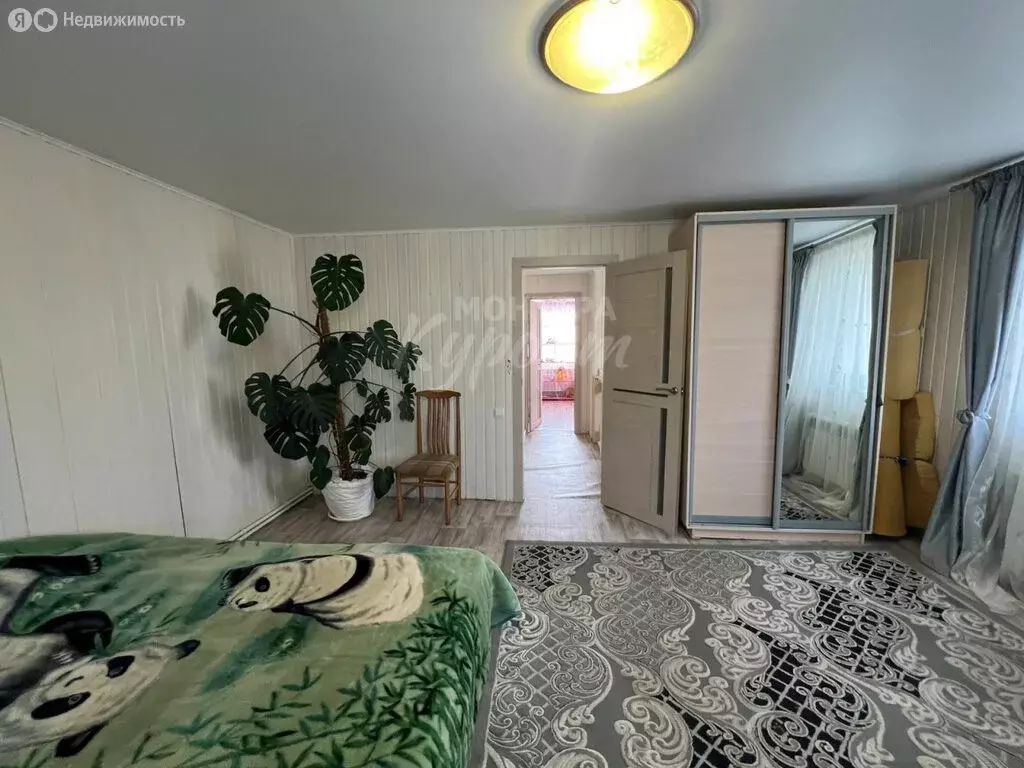Дом в село Ташбулатово, Молодёжная улица, 95 (100 м) - Фото 1