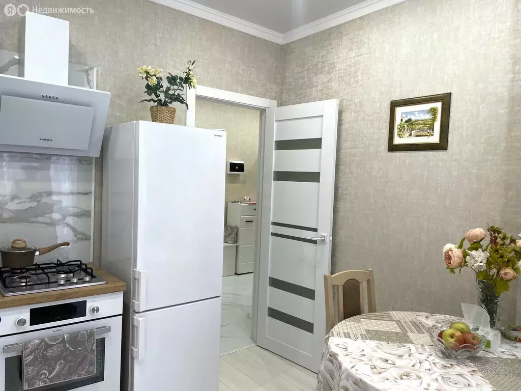 1-комнатная квартира: Калининград, Тихорецкая улица, 22Б (36 м) - Фото 0