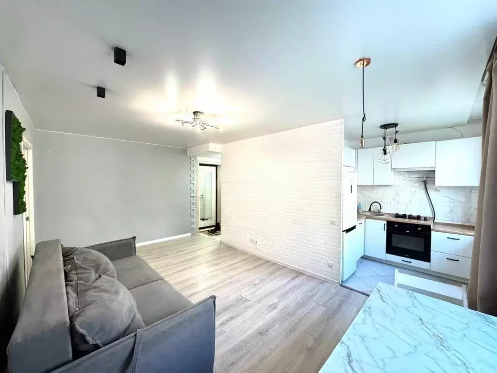 3-к кв. Свердловская область, Талица ул. Пушкина, 4 (61.4 м) - Фото 1