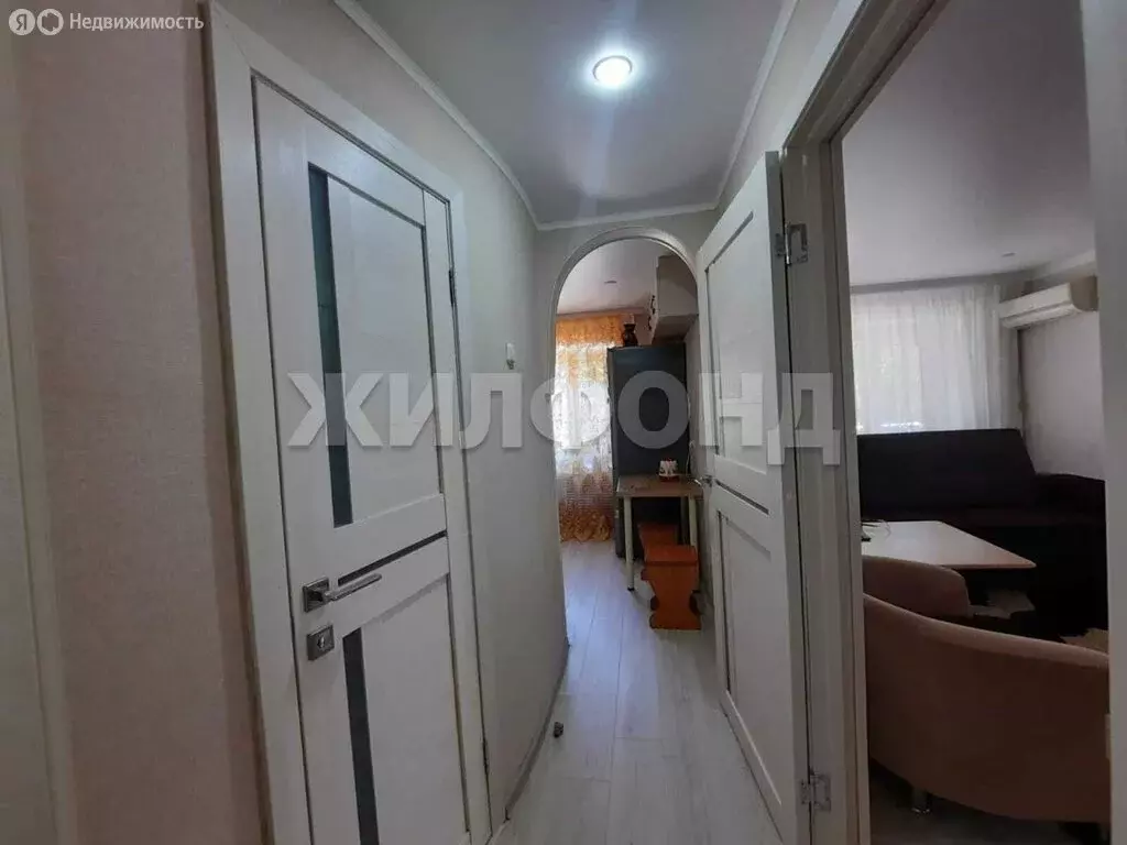 2-комнатная квартира: Георгиевск, улица Калинина, 146/1 (43 м) - Фото 0
