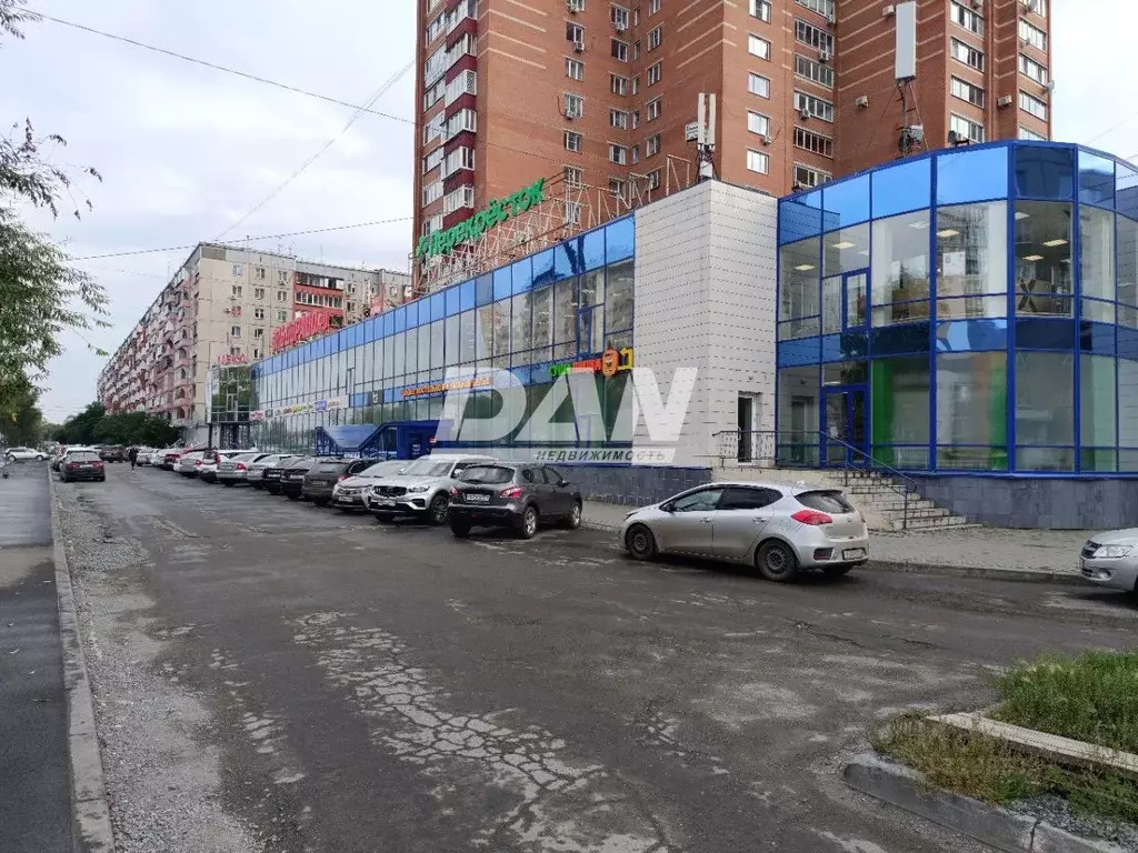 Торговая площадь в Челябинская область, Челябинск ул. Братьев ... - Фото 1