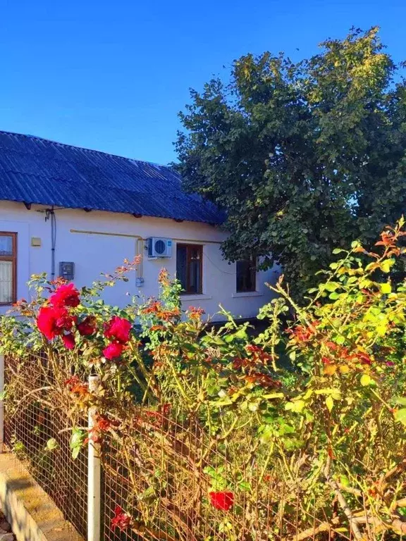 3-к кв. Краснодарский край, Усть-Лабинск Воронежская ул., 11/2 (59.6 ... - Фото 0