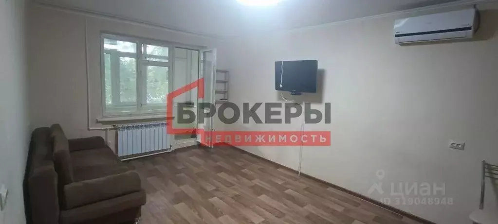 1-к кв. Севастополь просп. Генерала Острякова, 174 (37.0 м) - Фото 0