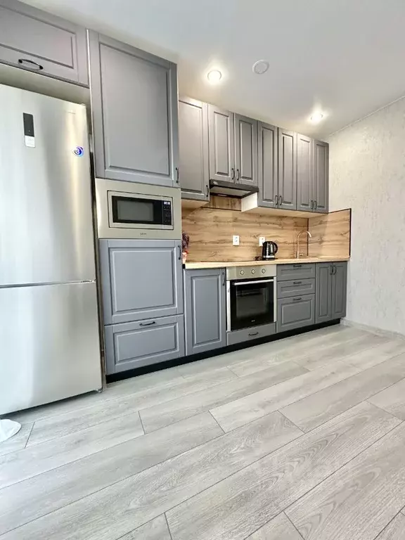2-к кв. Татарстан, Казань ул. Архитектора Гайнутдинова, 26к6 (70.0 м) - Фото 1
