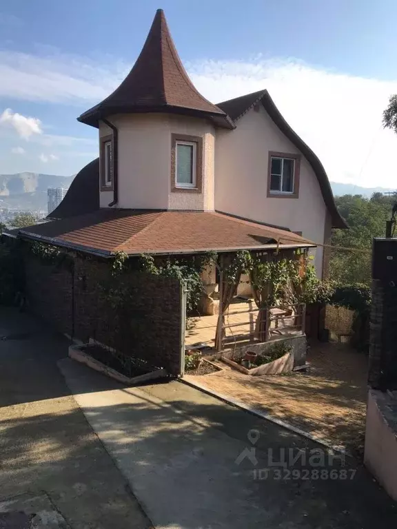 Дом в Краснодарский край, Новороссийск пер. 1-й Кутузовский, 7 (237 м) - Фото 1