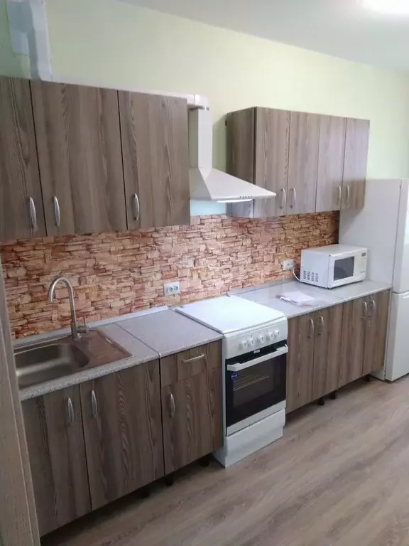 2-к. квартира, 57 м, 4/10 эт. - Фото 0