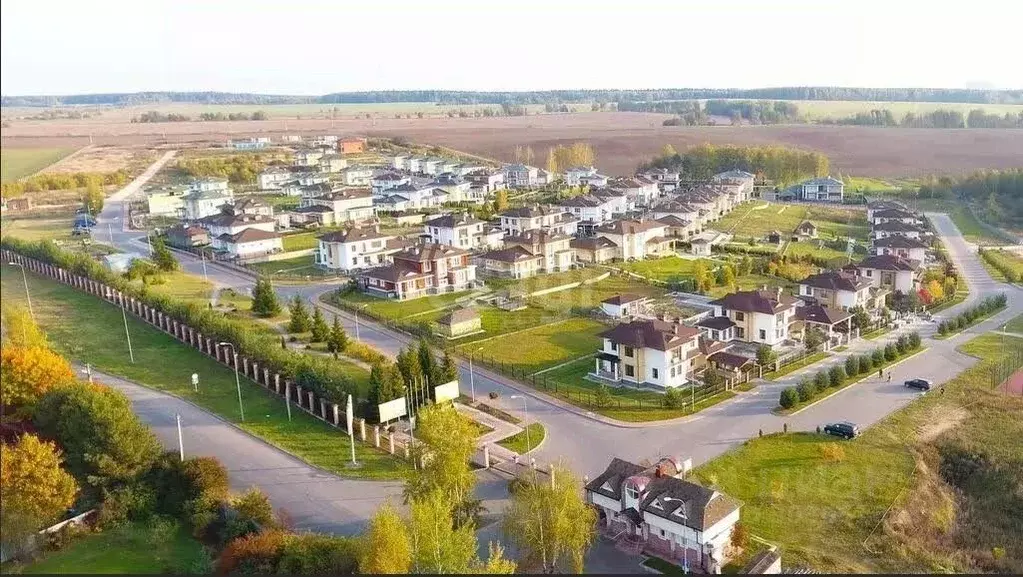 Участок в Московская область, Истра городской округ, с. Рождествено ... - Фото 0