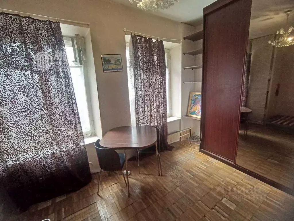 Комната Москва ул. Анатолия Живова, 4 (13.2 м) - Фото 0