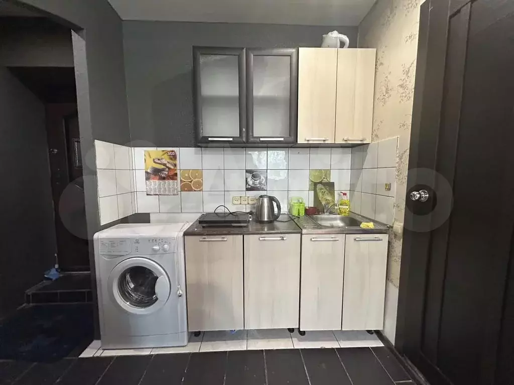 1-к. квартира, 18 м, 3/5 эт. - Фото 1