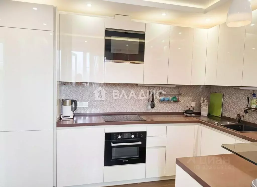 4-к кв. Москва Полярная ул., 32К2 (98.5 м) - Фото 1