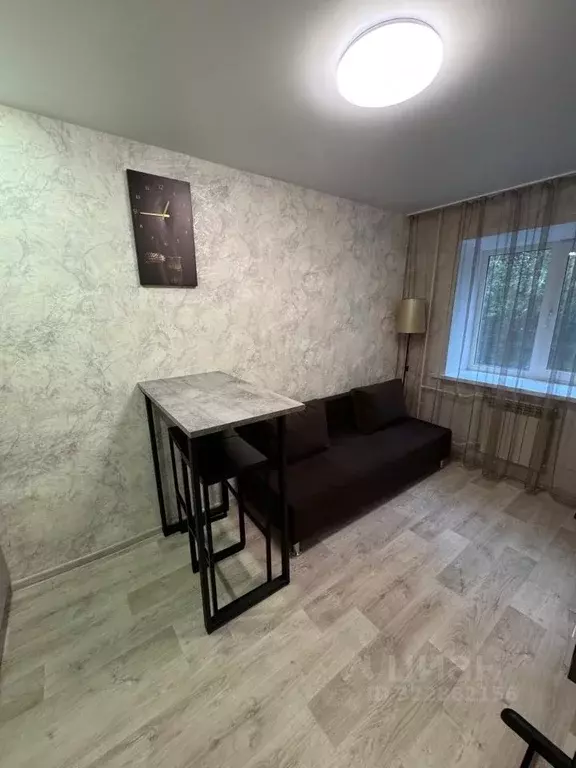 Комната Алтайский край, Барнаул ул. Антона Петрова, 199 (14.0 м) - Фото 2