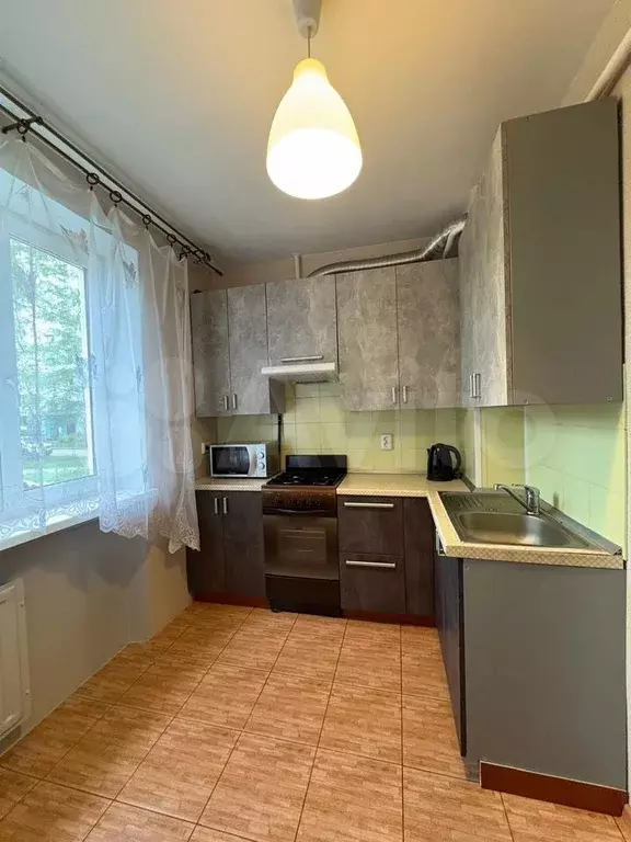 1-к. квартира, 33 м, 1/9 эт. - Фото 0