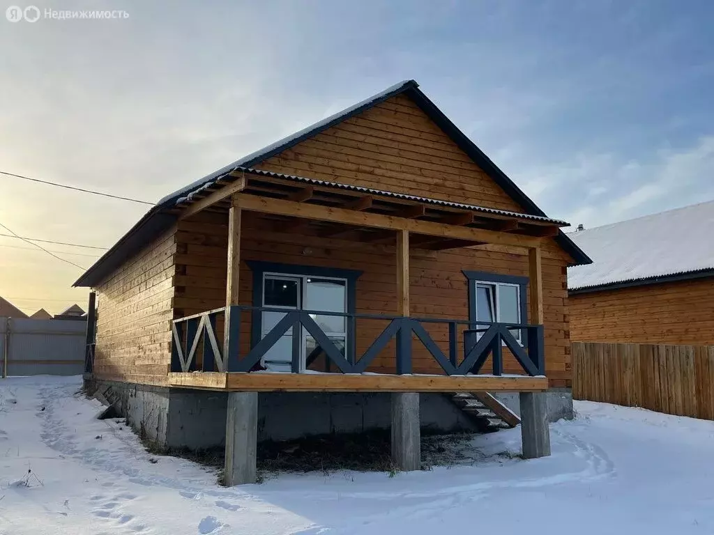 Дом в деревня Карлук, Российская улица (240 м) - Фото 2