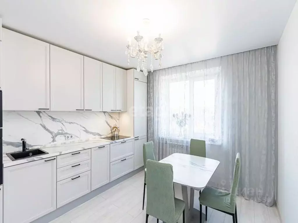 3-к кв. Тюменская область, Тюмень ул. Московский Тракт, 161к1 (85.9 м) - Фото 1