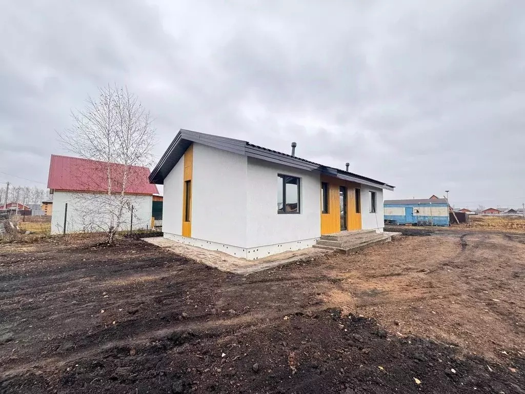 Дом в Башкортостан, Уфа городской округ, д. Самохваловка ул. ... - Фото 1