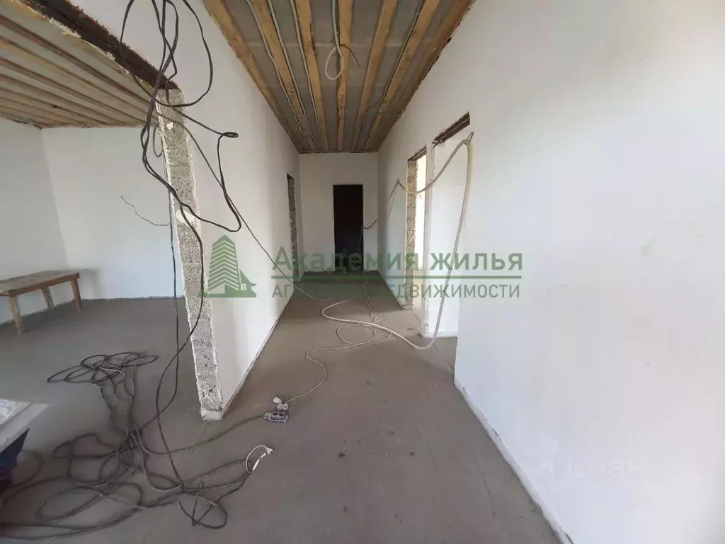 Дом в Саратовская область, Энгельс муниципальное образование, с. ... - Фото 1