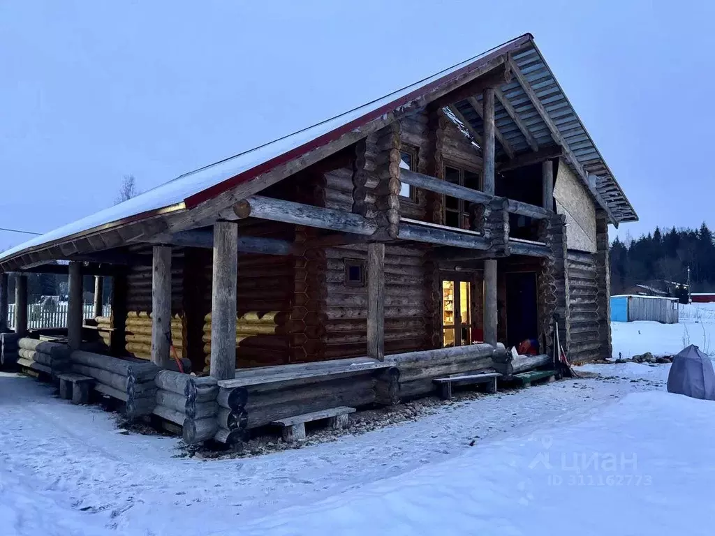 Дом в Ленинградская область, Лужский район, пос. Дзержинского, ... - Фото 0