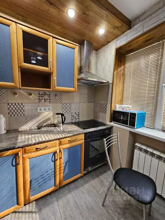 2-к кв. Приморский край, Владивосток ул. Адмирала Кузнецова, 54 (34.0 ... - Фото 2