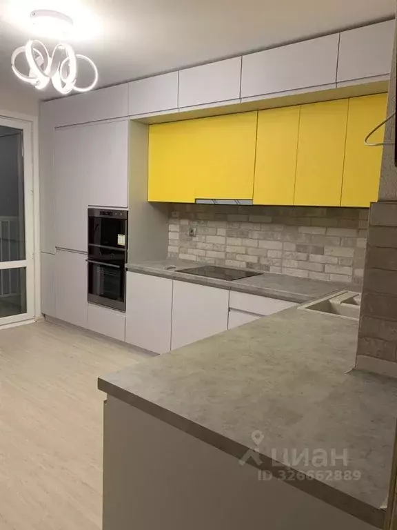 3-к кв. Москва ул. 1-я Нововатутинская, 5 (82.3 м) - Фото 1