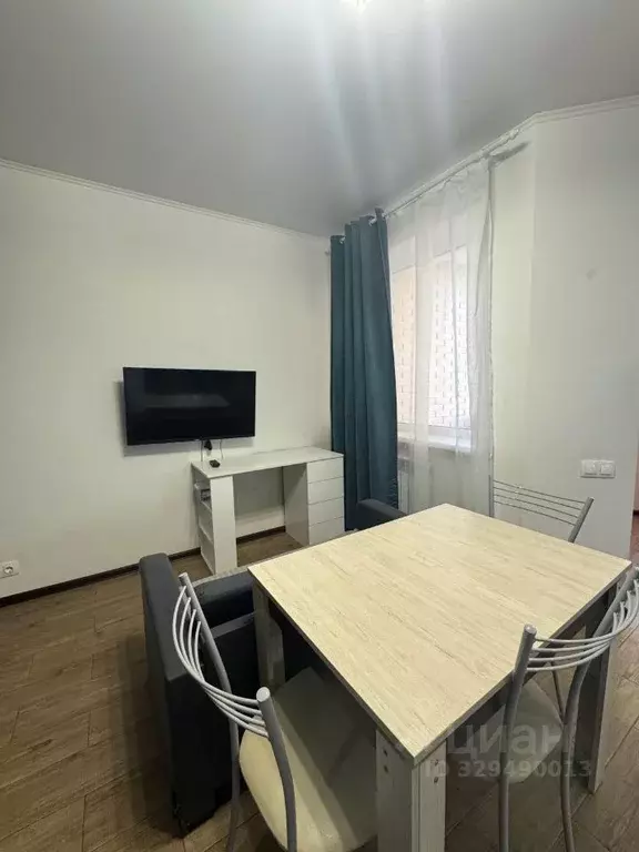 Студия Ростовская область, Ростов-на-Дону ул. Малюгиной, 228 (30.0 м) - Фото 1