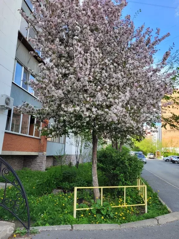 Продаётся 2-к квартира, 67 м - Фото 0