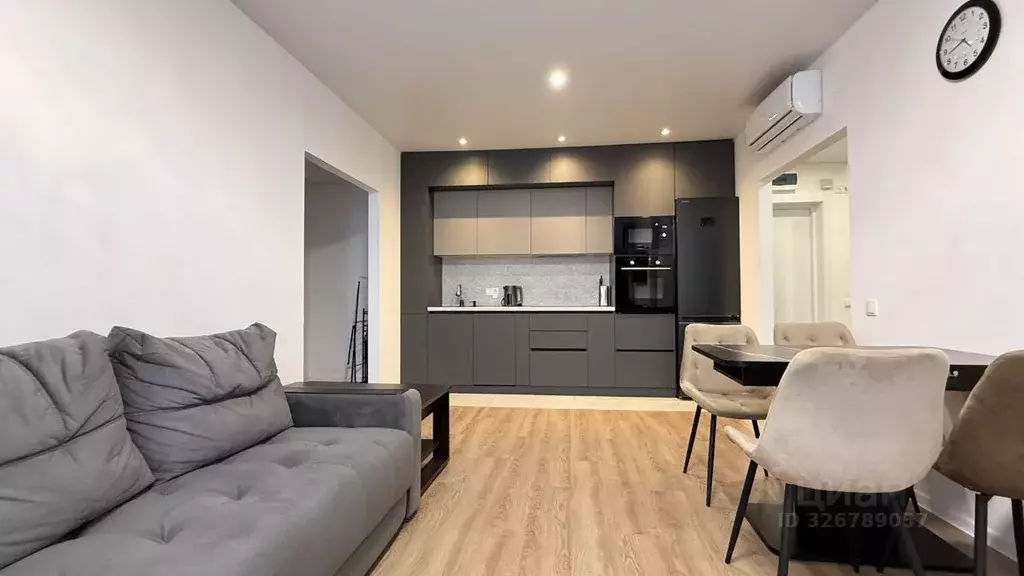 3-к кв. Москва Перовское ш., 2к3 (58.2 м) - Фото 1