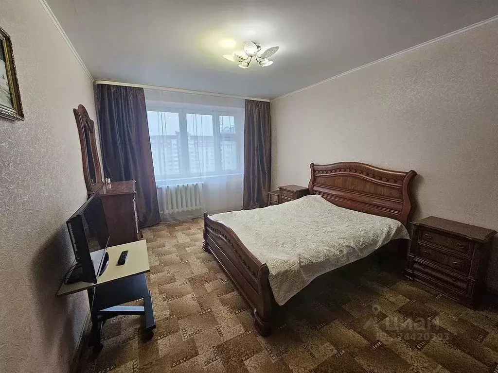 2-к кв. Тюменская область, Тюмень ул. Николая Семенова, 27к3 (62.4 м) - Фото 1