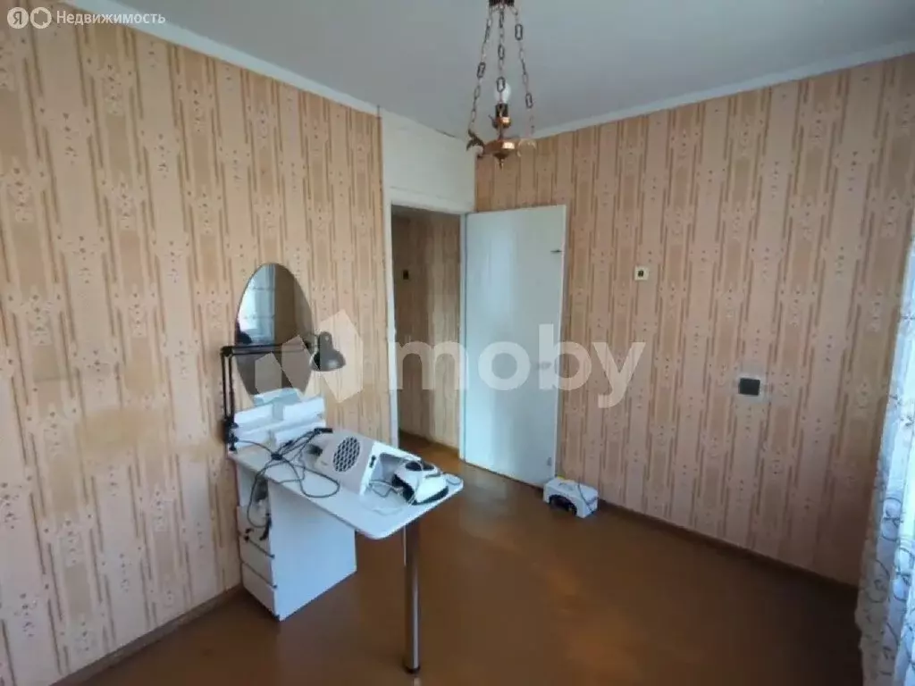 4-комнатная квартира: Калининград, улица 9 Апреля, 88 (64.3 м) - Фото 1