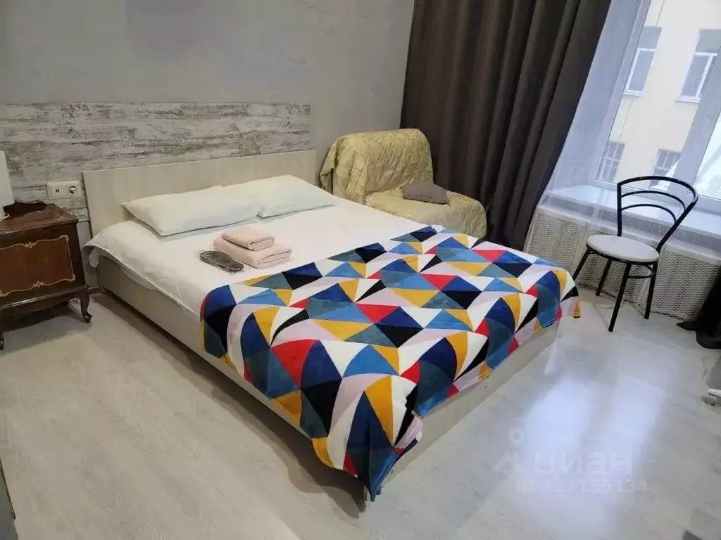 Комната Санкт-Петербург Невский просп., 72 - Фото 1