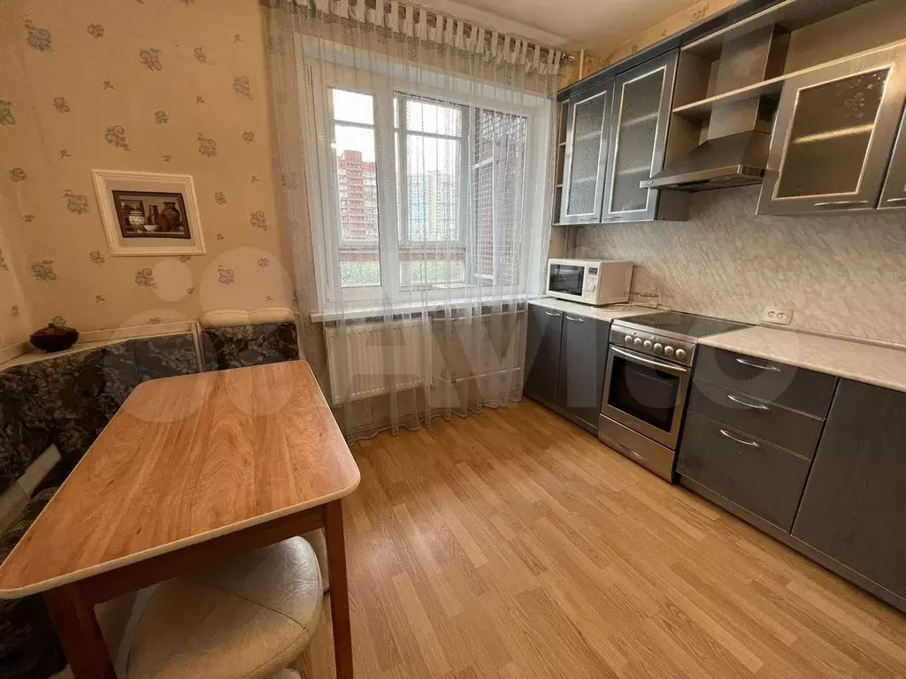 1-к. квартира, 40 м, 7/12 эт. - Фото 0