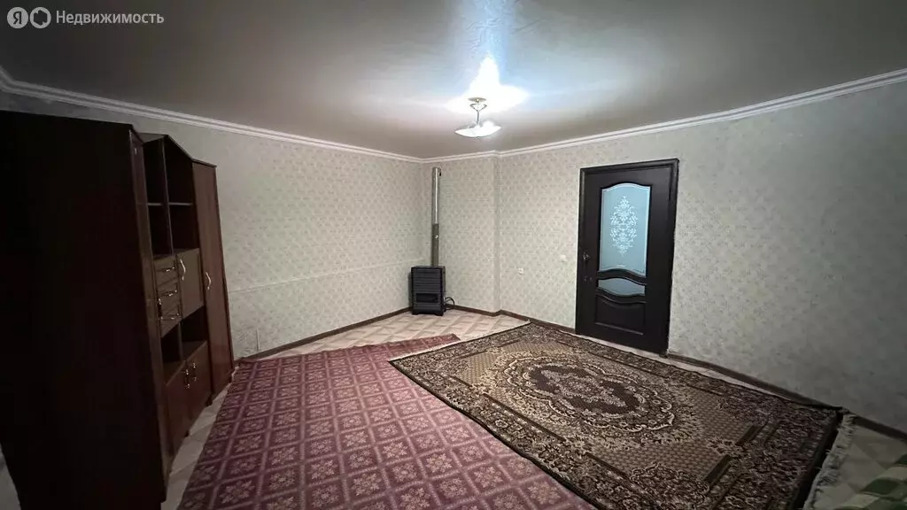 1-комнатная квартира: Дербент, улица Сальмана, 53 (43 м) - Фото 1