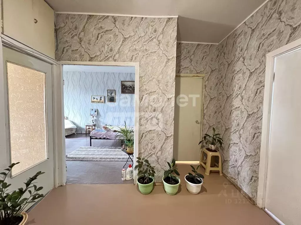 3-к кв. Астраханская область, Астрахань ул. Бабаевского, 41 (70.3 м) - Фото 0