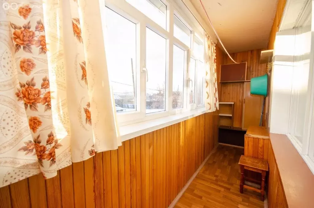 1-комнатная квартира: Ялуторовск, улица Ентальцева, 18 (43 м) - Фото 1