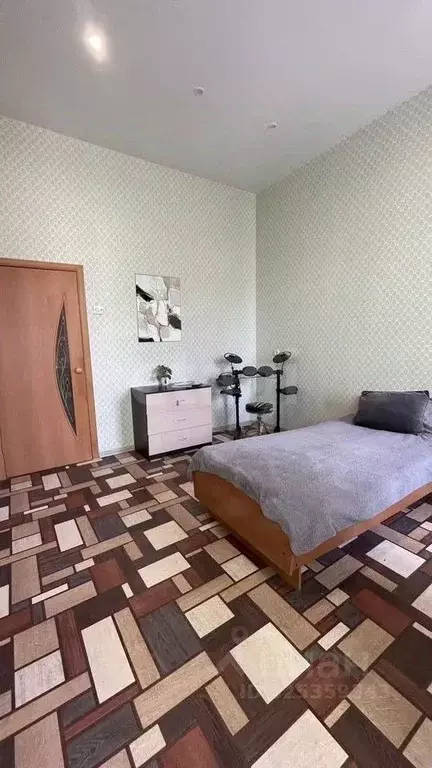 3-к кв. Нижегородская область, Нижний Новгород ул. Чкалова, 7 (52.9 м) - Фото 1