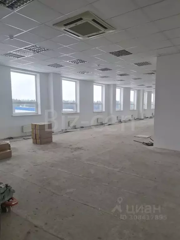 Офис в Московская область, Химки городской округ, д. Дубровки ул. ... - Фото 1