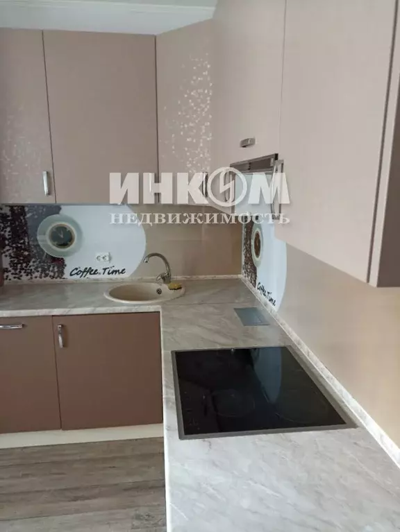 3-к кв. Московская область, Ленинский городской округ, Боброво пгт ул. ... - Фото 0