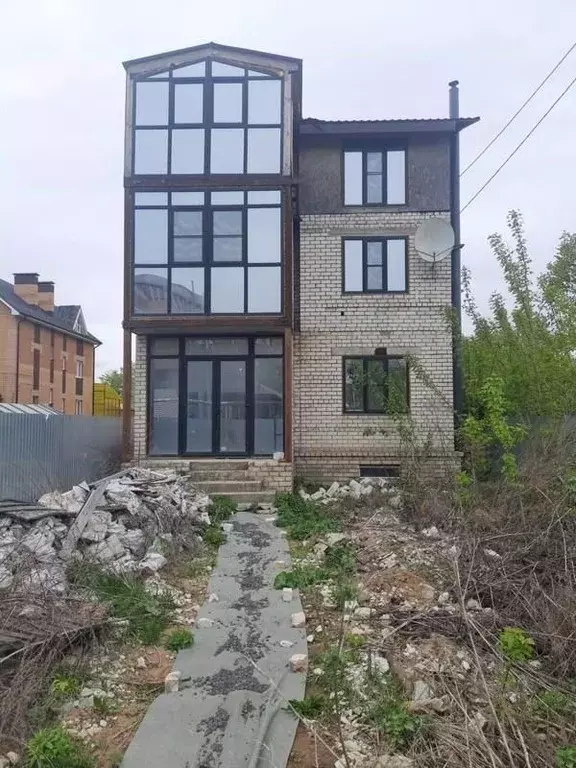 Дом в Нижегородская область, Нижний Новгород ул. Родионова, 86 (170 м) - Фото 0
