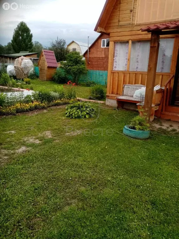 Дом в Репьевский сельсовет, посёлок Боровушка (70 м) - Фото 0