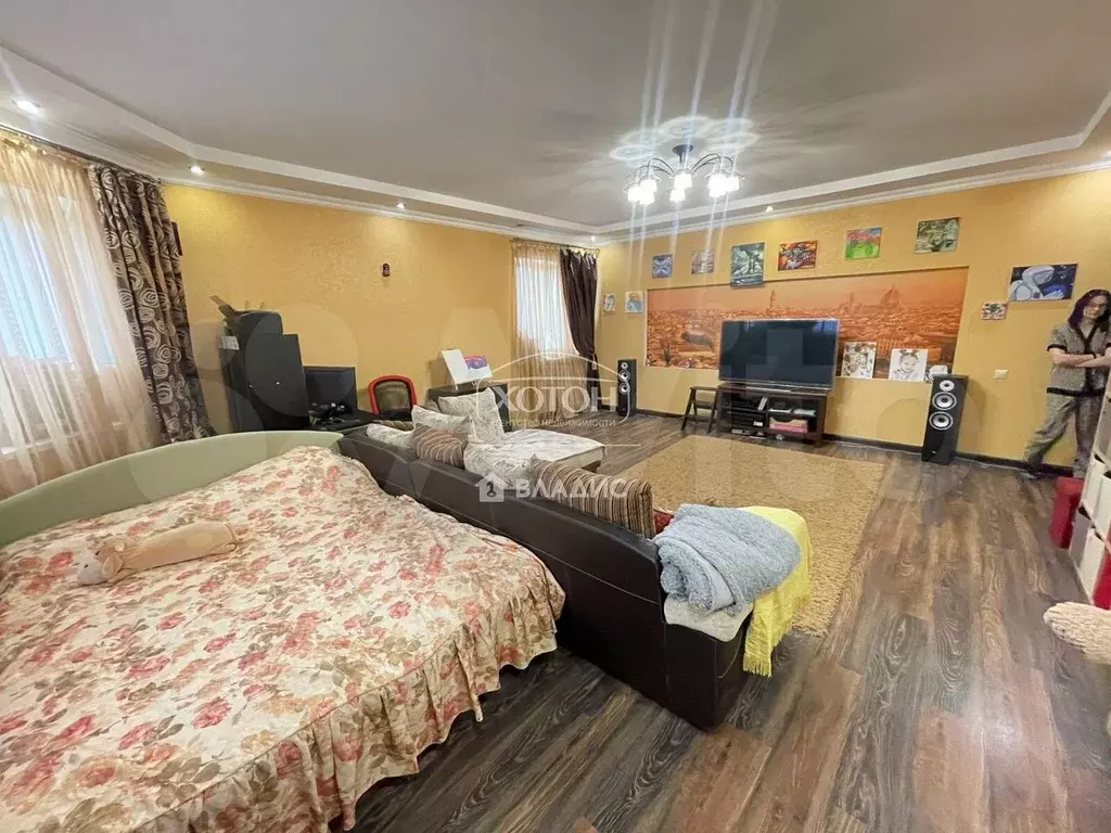 2-к. квартира, 90 м, 1/5 эт. - Фото 0