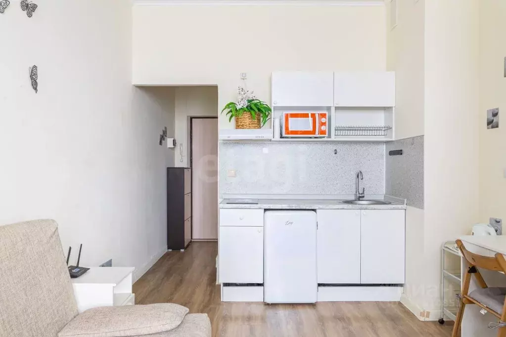 Студия Санкт-Петербург ул. Оптиков, 37 (20.6 м) - Фото 1