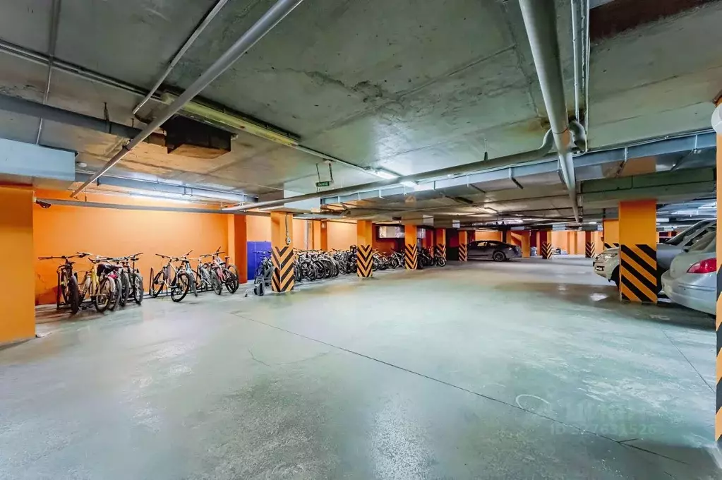 Гараж в Свердловская область, Екатеринбург ул. Папанина, 18 (17 м) - Фото 2
