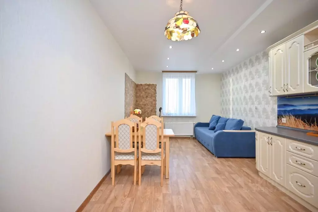 1-к кв. Красноярский край, Красноярск ул. Петра Ломако, 8 (66.2 м) - Фото 2