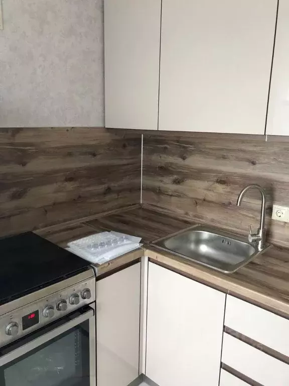 2-к кв. Тульская область, Алексин ул. Металлистов, 55 (46.0 м) - Фото 1