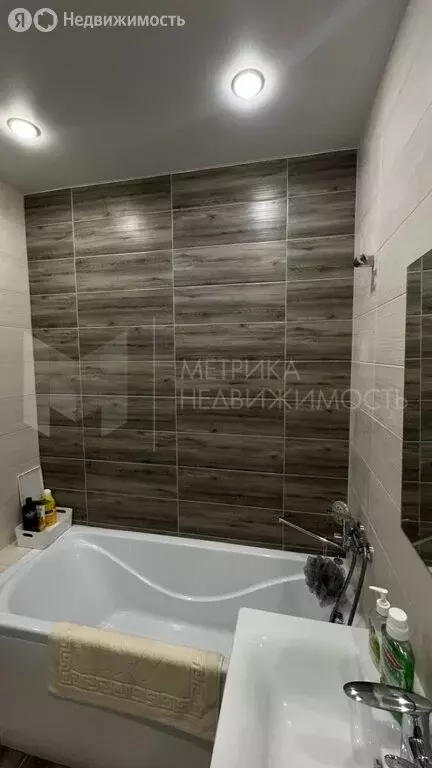 Квартира-студия: Тюмень, Комбинатская улица, 54к2 (25 м) - Фото 1